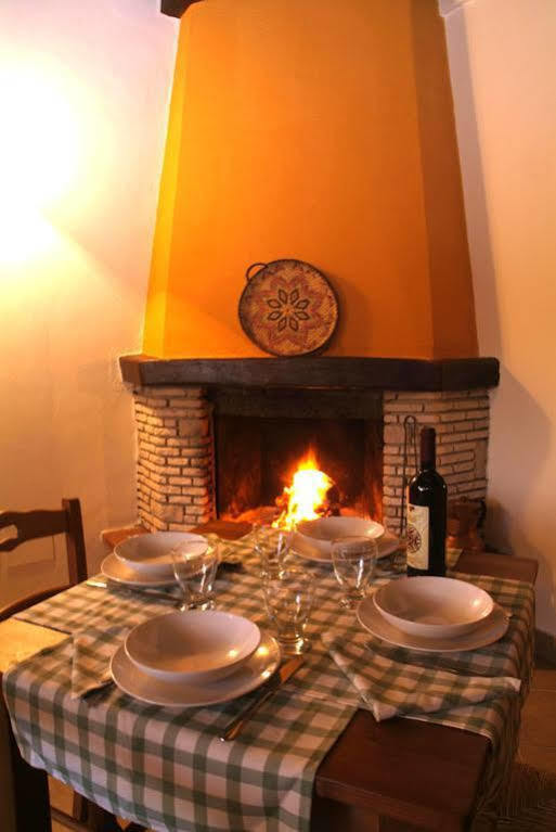 B&B Podere Bramapane Montelungo Superiore エクステリア 写真